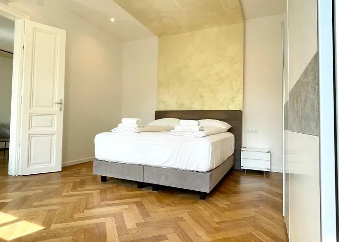 Boutique At Famous Kutschkermarkt Apartman Bécs
