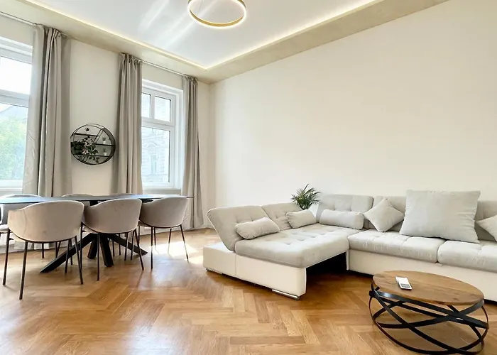 Boutique At Famous Kutschkermarkt Apartman Bécs